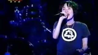 川本真琴 - ドーナッツのリング (Live)