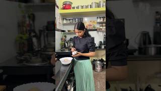 Minivlog#461 Veetla irukura chairs ah olichiranum😖||Chicken momos #diml #minivlog #chickenmomos