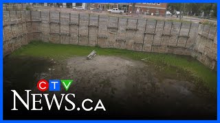 Large pit in central Edmonton draws ire of neighbours