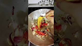 Poha😋#pohepremi#foodlover#foodies#streetfood#mohini song#youtubeshorts#youtubeviralvideo