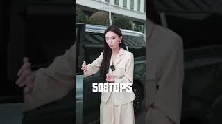 怪不得明星都爱极氪009，原来藏着这些秘密呢?张柏芝的泊车秘诀明星大佬都爱的mpv半个娱乐圈都在用009