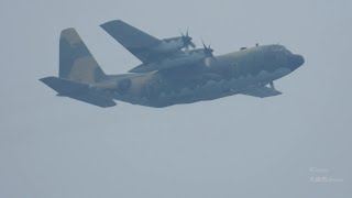20220420 聯兵營季度操演 。 C130俯衝裝甲旅!!~ C130  HERCULES LOW FLYING OVER  Army Armor Brigade Base