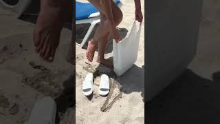 Wait… You Can Do THAT?! #beachhack #travelhack #momlifehacks #vacationtips