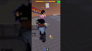 Police Officer In Fight in a school #shorts #roblox #fightinaschool