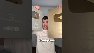YOUTUBERS WHO GOT CUSTOM PLAY BUTTONS!