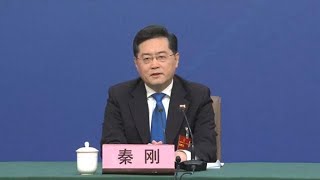 外交部长秦刚：坚决捍卫国家主权安全和发展利益