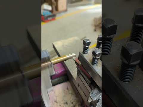 Optimum lathe (D320x920) CNC conversion. First automatic cuts (hand written simple code) in brass.
