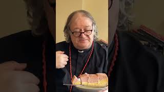 Wonderful Angel Cake #foodreview #sainsburys #energyup #liberalcatholicpriest #pastries #longday