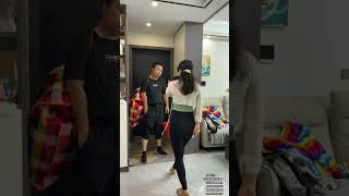#上热门 老公在外打拼不容易，能挣钱脾气大可以理解，每天学支舞讨好他是应该的！#夫妻日常搞笑 #男人不容易 #万万没想到 #佛说视频#劇情#生活#shorts