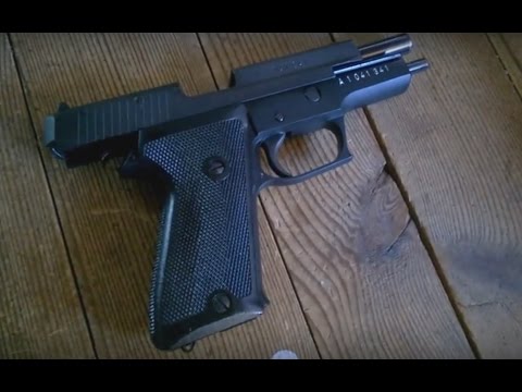 SIG P220 9mm Luger (Swiss P75)