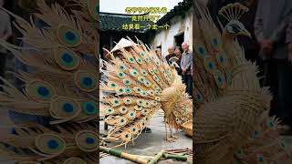 How amazing is Chinese intangible cultural heritage? A 70-year-old craftsman has hand-woven peacoc