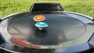 Beyblade Rock Leone 145WB vs Burn Fireblaze 135MS
