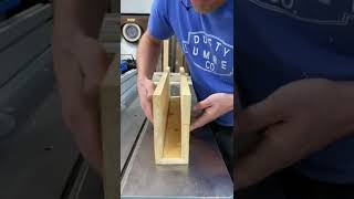 Lock mitre joint for a shelf #woodworking #diy #maker #shorts #woodwork #wood #tools #sawdust