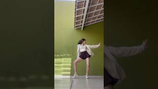WHISTLE BLACKPINK #dance #shortdance #shorts