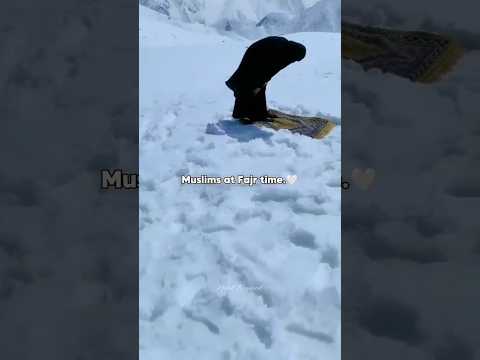 Muslim at Fajr time🤍| Allah humma Nasheed #viralshort #islamicshorts #ytshorts