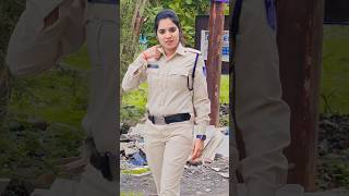 Mom dad puchde munde di degree🤟8 parche punjabi song#mpsi#police#upsiupdate#ips#upsiform#shortvideo