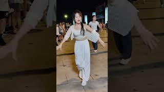 #dance #bestshuffle #fashion #dancer #trend #shuffle #cuttingshapes #trending #shuffling #dancing