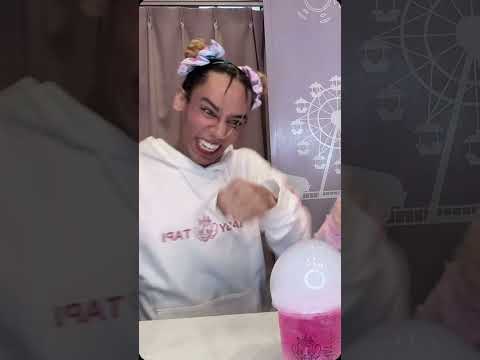 どっちが勝つかな！？マシュマロパンチ対決！！