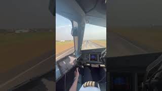#airbus #a320 #neo #VLVT #landing #cockpit #view #laos