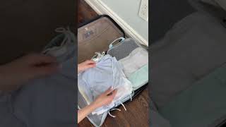 packing with me 🧳✈️#fypage #travel #packing #travelvlog