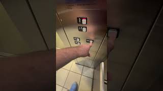 2002 Schindler 300A hydraulic elevator at Barnes & Noble, Southpoint Mall, Durham NC (Short) (2025)