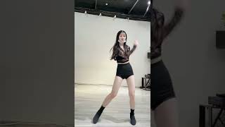 556 #ds领舞 #好身材练起来 不怕新歌带舞曲，就怕老歌加DJ🤭🤭