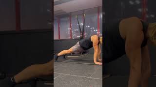QUICK DYNAMIC MOBILITY ROUTINE 🛠️⚙️🛠️ 🔥SUPERSET 1: 3 sets x 10 each side 1️⃣ Lying leg overs ✅