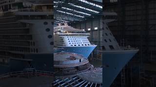 How is a CRUISE SHIP built? 🤔