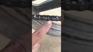 How to lubricate a bike chain #lifehack #tricks #shorts #dailylifehacks