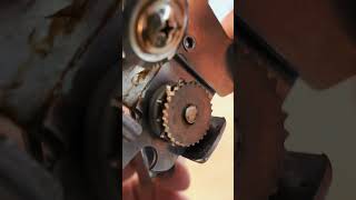 How to Use a Can Opener the Right Way 4