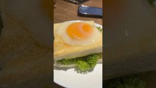 Golden Chessy Egg Spam #jbfood #mountaustin #潮洋 #午餐肉 #三文治 #shawnliv #breakfast #早餐