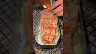 【炭火】道徳を忘れたサーモンアボカド丼 #shorts