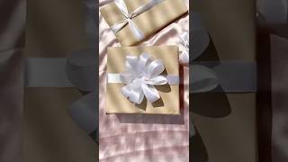 Gift wrap idea 🎁 #diy #diygiftidea #diygifthamper #diycrafts #giftingideas #gifting #satinribbon l