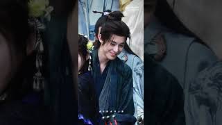开个午夜场 这段真的很好品啊 原著没少看啊你王鹤棣 这小表情 真的不要太会了   #dylanwang #wanghedi #didiwang #dylan #hi6 #hellosaturday