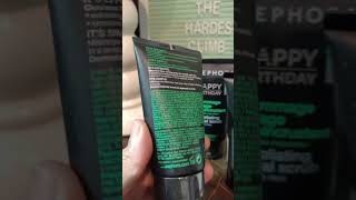 Best Exfoliating facial Scrub for Beautiful Shinny skin