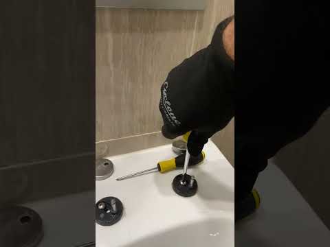 How to Install or Replace a Toilet Seat Cover: Quick DIY Guide