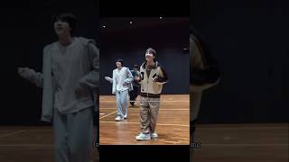 Jin showing his crazy fast learning skill😍🔥