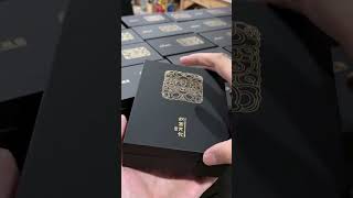 Crafting a Flip Top Gift Box with Golden Foil Stamping #custombox #boxpackaging #jewelrypackaging