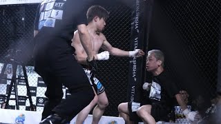 BD】“朝倉未来の先輩”せーや、素手殴り合いで“顔面流血”負け！元K-1西島恭平のハイキックでダウンbehdj