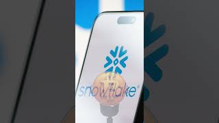 Snowflake Acquires Crunchy Data | PostgreSQL Power Boost for AI Cloud!