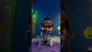 GW2's Armor Chmoper Shines At Knighttime!