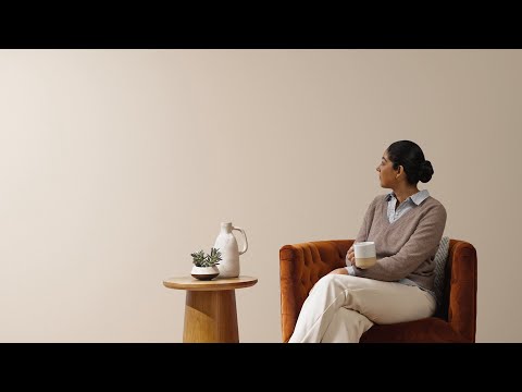 Decorate Without Damage | Command™ Picture Hanging Strips