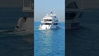 Bulgari Hotel and Resorts Dubai 🇦🇪 #youtubeshorts #Yacht #travel #shorts #viral