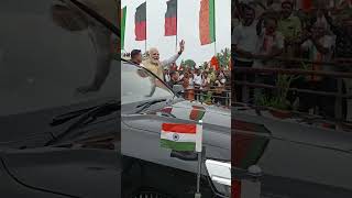 Phenomenal support for PM Modi in Tamil Nadu | Visuals from roadshow in Dindigul