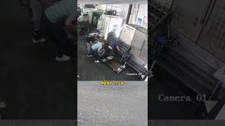 安全第一 模具 模具设计学习 模具制造 模具设计