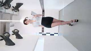 4K 2025 上海Chinajoy  showgirl 面试 網紅車模 레이싱모델 Beautyleg Racing Model オートサロン    fancam  #여자모델 19