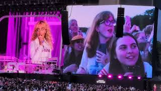 Sabrina Carpenter Performing "Manchild" Live @ BST Hyde Park, London