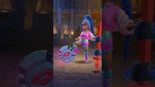 the royalist #clashofclans #playgames #supercell #carbonfingaming #itzu #sumit007yt #th17bases