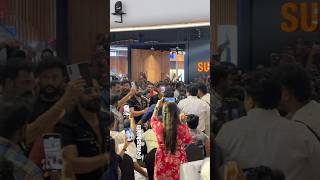 Chiyaan Vikram Mass Entry 🔥🔥 At Lulu Mall Trivandrum 🔥 #chiyaanvikram #trivandrum #shortvideo