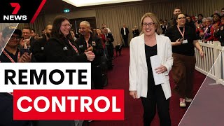 The Victorian premier promises to make working from home a legal right for Victorians | 7NEWS